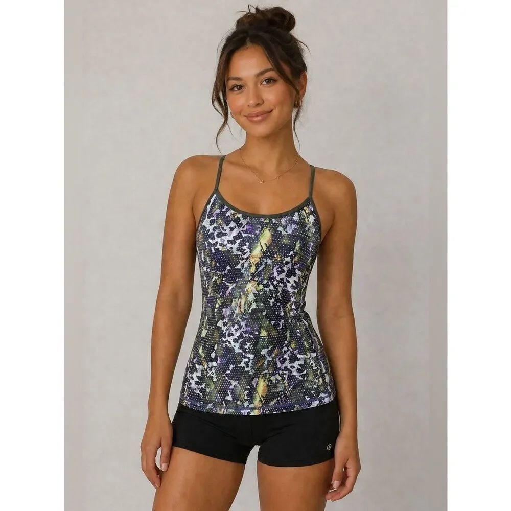 LululemonāWomenās Green Retro Athletic WorkoutāTank Racerback Vintage Sizeā2